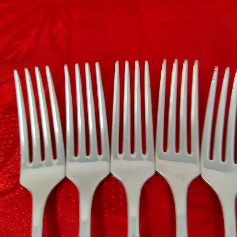 8X SS 1914 Patrician Silverplate Flatware COMMUNITY Soup Spoon Oneida